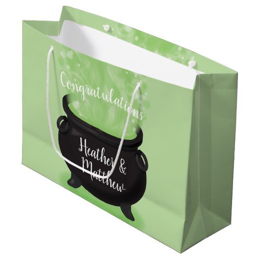 Baby is Brewing Witch Shower Halloween Cauldron Groot Cadeauzakje (Voorkant Gekanteld)