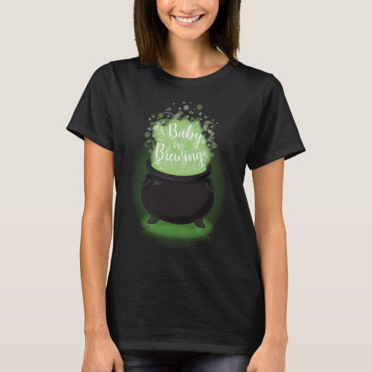 Baby is Brewing Witch Shower Halloween Cauldron T-shirt (Voorkant)