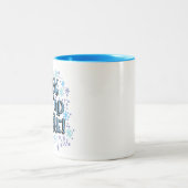 Baby is buiten koud tweekleurige koffiemok (Center)