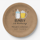 Baby is het brouwen van flessenbier glas Baby show Papieren Bordje (Voorkant)