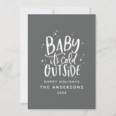 Baby is koud buiten de multifoto kerstvakantie save the date (Achterkant)