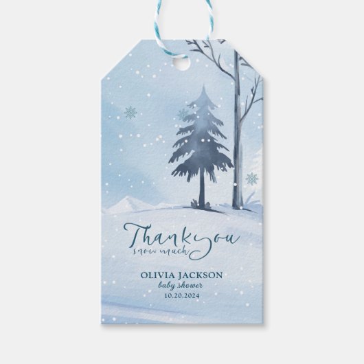 Baby is koud buiten winterse sneeuwvlok baby showe cadeaulabel (Voorkant)