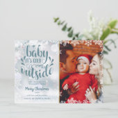 Baby It's Cold Outside Sneeuwvlokken Foto Kerstmis Feestdagenkaart (Staand voorkant)