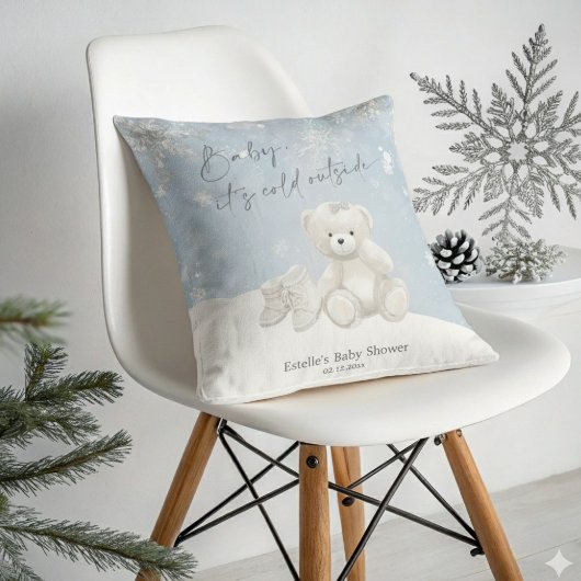Baby, It's Cold Outside Soft Teddy Bear & Snowflak Kussen