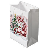 Baby, It's Cold Outside Winter Baby Shower  Medium Cadeauzakje (Voorkant Gekanteld)