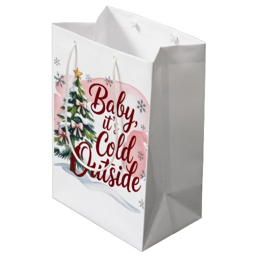 Baby, It's Cold Outside Winter Baby Shower  Medium Cadeauzakje (Achterkant Gekanteld)