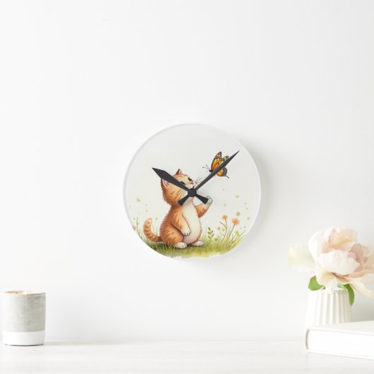 Baby kat en vlinderklok ronde klok (Huis)