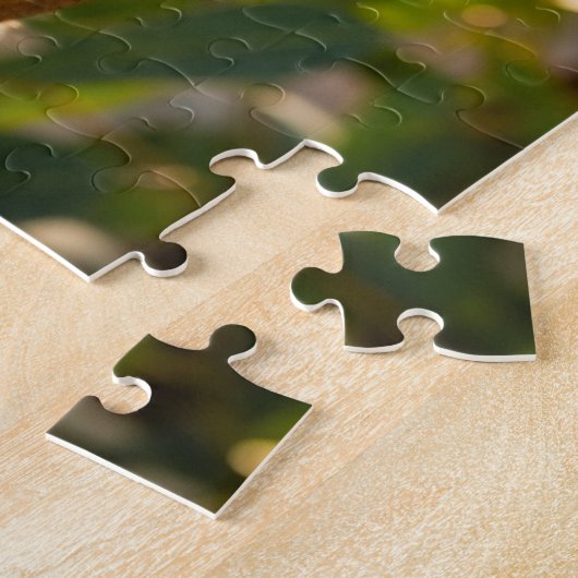 Baby Koala Hanging On To A Tree Legpuzzel (Zijkant)