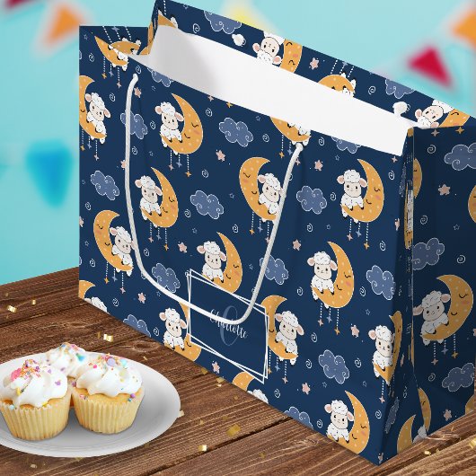 Baby Lamb op maan Patroon met voornaam Groot Cadeauzakje
