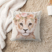 Baby Lion Cub met bloemenkroon | Ontwerp voor kind Kussen (Deken)