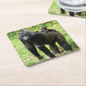 Baby Lowland Gorilla op moeders rug Kartonnen Onderzetters (Schuin)