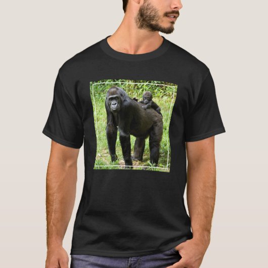 Baby Lowland Gorilla op moeders rug T-shirt (Voorkant)