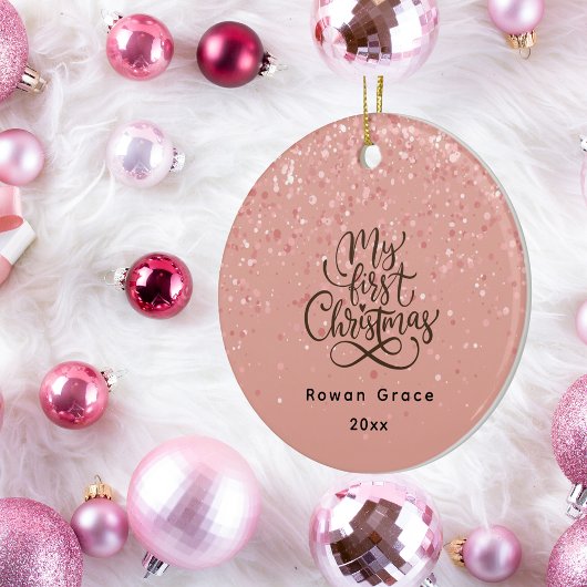 Baby Meisje Eerste Kerstmis Aangepaste Naam Roze M Keramisch Ornament