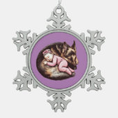 Baby Meisje en haar Duitse Herder Tin Sneeuwvlok Ornament (Voorkant)