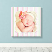 Baby Meisje Foto [12x12 inch] Canvas Afdruk (Insitu (Houten vloer))