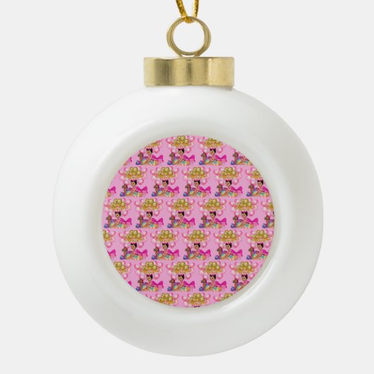 Baby Meisje in Roze Keramische Bal Ornament (Voorkant)