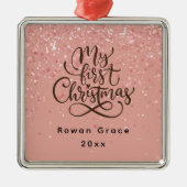 Baby Meisje Mijn Eerste Kerstmis Roze Sparkle Metalen Ornament (Voorkant)
