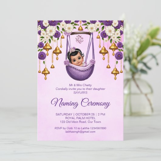 Baby Meisje Naming Namkaran Cradle Ceremony paarse Kaart (Staand voorkant)