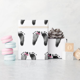 Baby Meisje Voetafdrukken Met Roze Boog Cadeaupapier