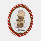 Baby met Beer Baby's Eerste kerstversiering Keramisch Ornament (Rechts)