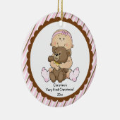 Baby met Beer Baby's Eerste kerstversiering Keramisch Ornament (Rechts)