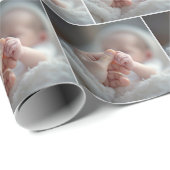 Baby met een volwassen hand cadeaupapier (Rol Hoek)