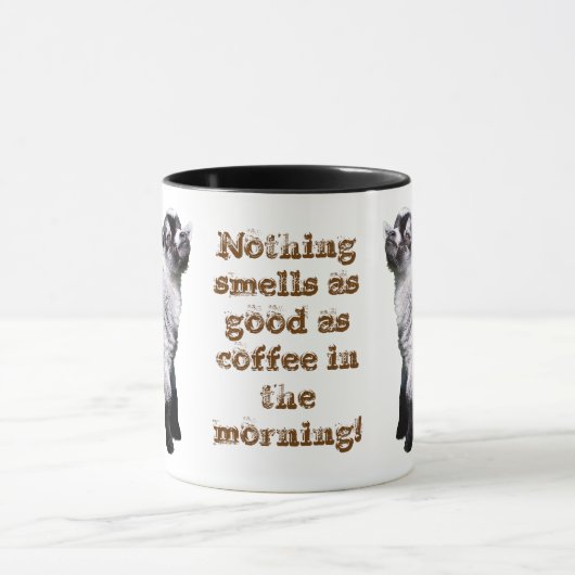 Baby met neus in de lucht mok (Midden)