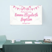 Baby met roze beaptisme spandoek (Beurs)