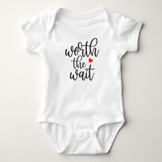 Baby Na IVF Wacht De Tijd Romper (Voorkant)