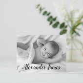 Baby Name Script Geboorteaankondiging Foto Aankondigingskaart (Staand voorkant)