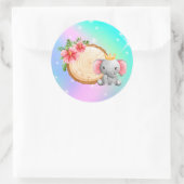 baby olifant die naast een sticker zit (Tas)