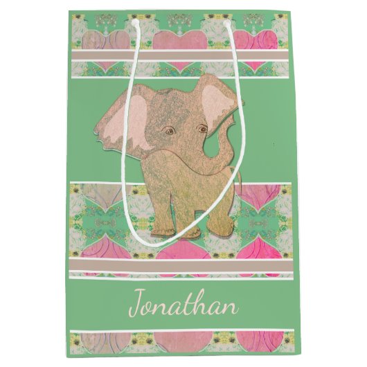 Baby Olifant Groene Gift Bag Medium Cadeauzakje (Voorkant)