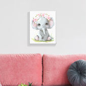 Baby Olifant roze bloemen op hoofd kwekerij Canvas Afdruk (Insitu (Woonkamer))