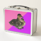 Baby op roze frambozen en Paarse sorbet (Voorkant)