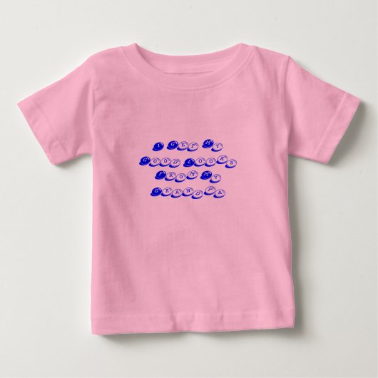 Baby opa kijkt T-shirt (Voorkant)