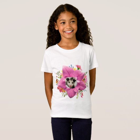 Baby Opossum Bloemstuk T-shirt (Voorkant volledig)