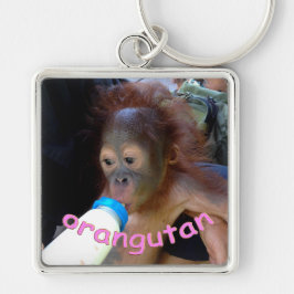 Baby Orangutan Drink Fles Sleutelhanger