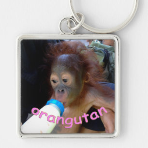 Baby Orangutan Drink Fles Sleutelhanger