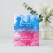 Baby over blauwe en roze roken (Staand voorkant)