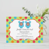 Baby Owl Clothes Boy Twins Baby shower Invitation Kaart (Staand voorkant)