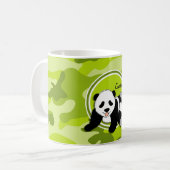 Baby Panda; heldere groene camo , camouflagewas Koffiemok (Voorkant links)