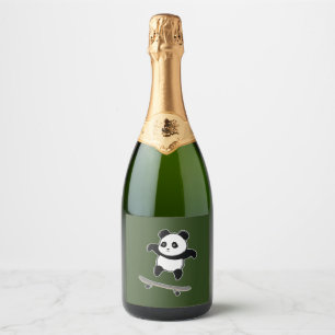 Baby Panda Skateboard is niet veranderd. Een mogel Sparkling Wijnetiket