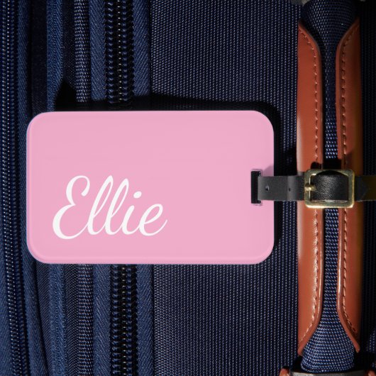 Baby Pink Bliss | Custom Name Cursive Script Bagagelabel (Voorkant Insitu 4)