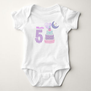 Baby romper van vijf maanden
