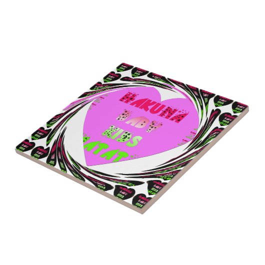 Baby roze harten Hakuna Matata Baby Kinder Design. Tegeltje (Zijkant)