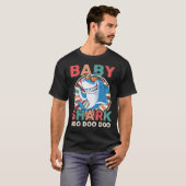 Baby Shark Mannen T-shirt, Funny Baby Shark Essent T-shirt (Voorkant volledig)