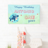 Baby Shark oceaan blauw schattig kinder Happy Birt Spandoek (Insitu)
