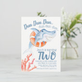 Baby shark zwemmer levensredaver 2e verjaardag kaart (Staand voorkant)