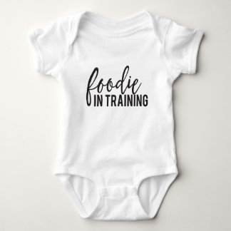 Baby Shirt - voetballen in opleiding - leuk en leu