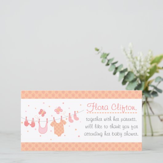 Baby Shower: Babykleren aan de lijn Bedankkaart (Staand voorkant)